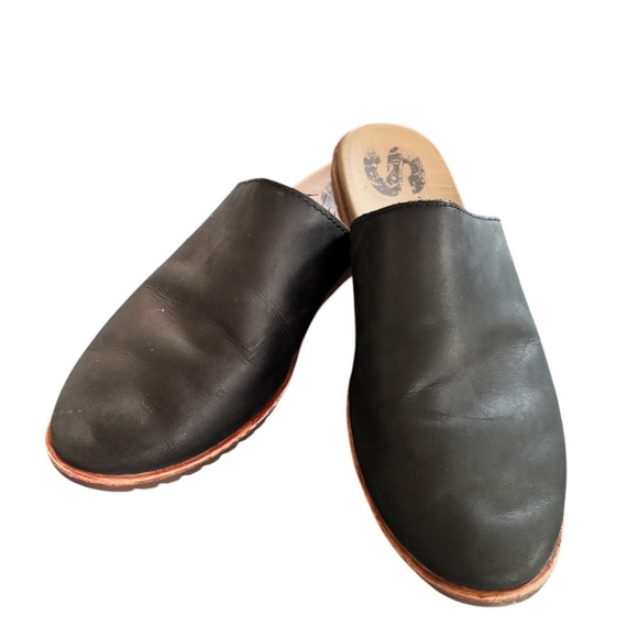 Sorel Ella Mules Slide Size 8 Black Leather Almond Toe Casual Slip On - Picture 3 of 6